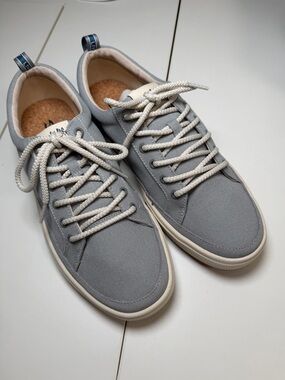 Salt Life Men’s Casual Canvas Sneakers in Light Gray